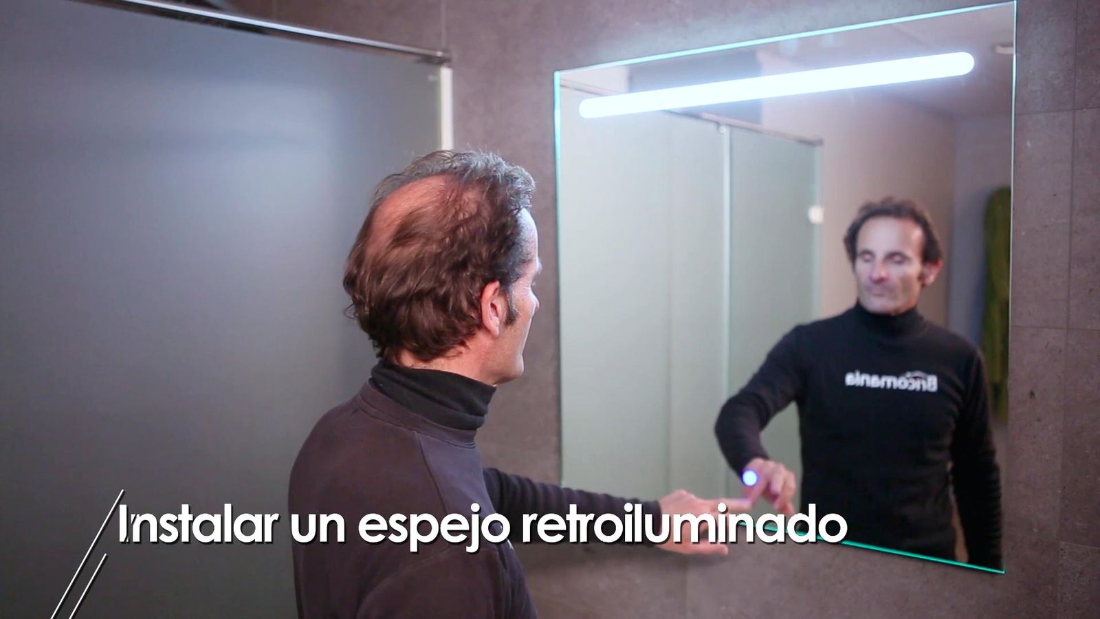 Colocar un espejo retroiluminado en el baño paso 7