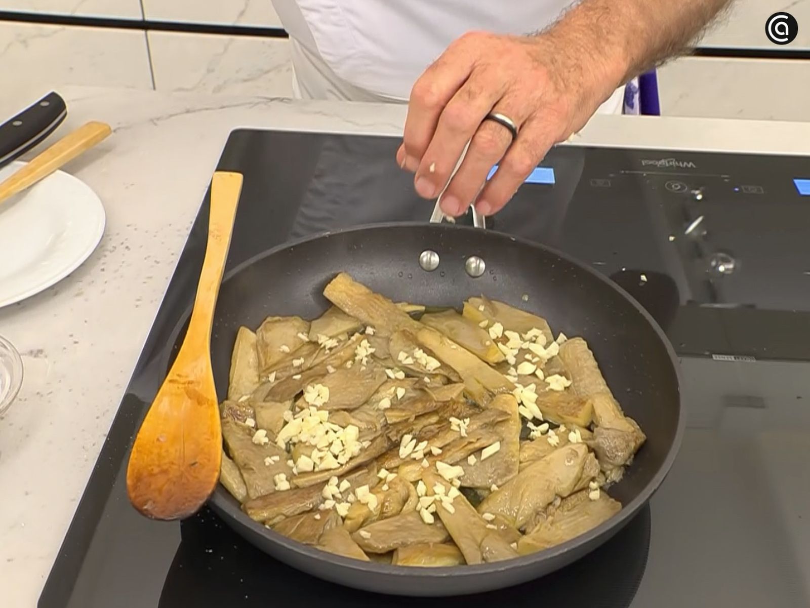 Bacalao con setas y cebollitas glaseadas con soja - paso 2