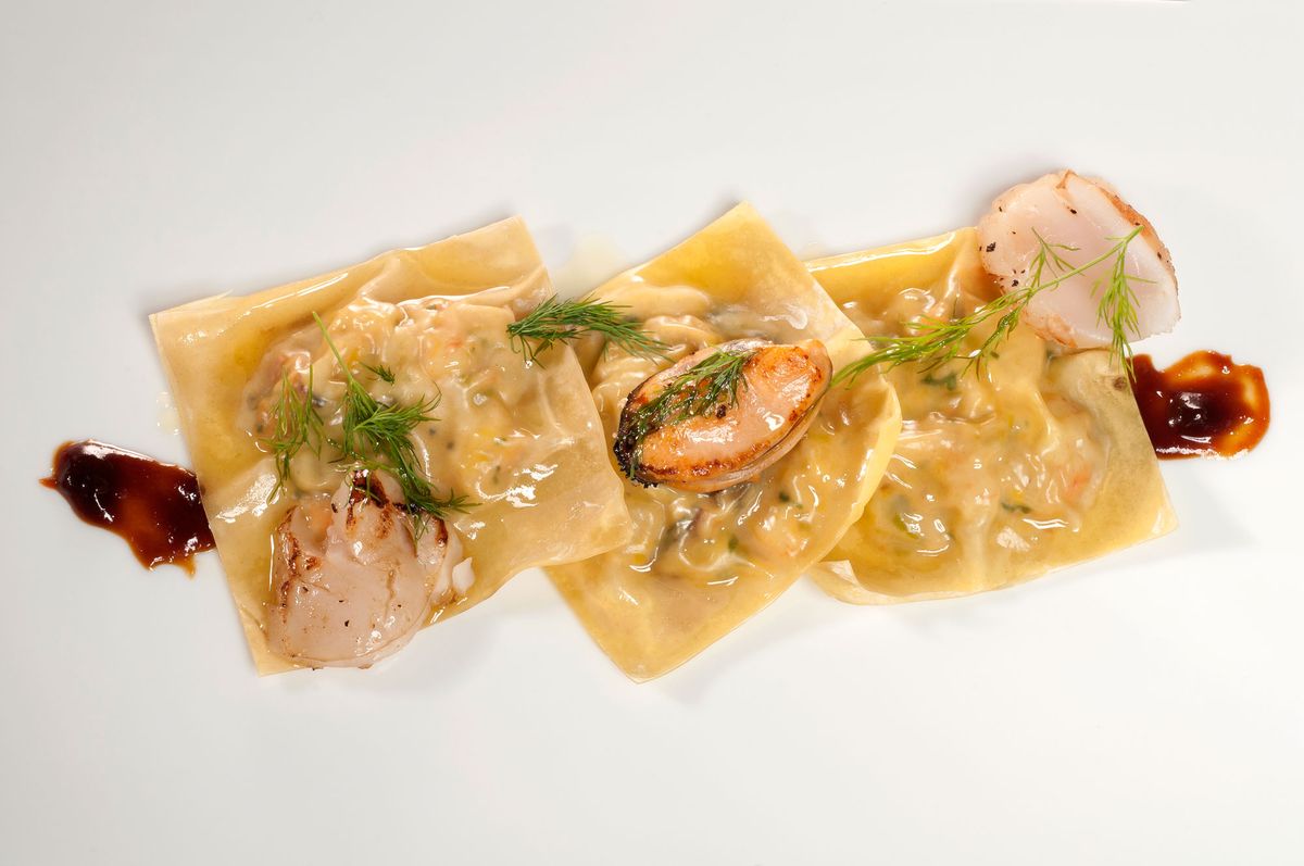 1755 Raviolis de marisco (939) xl