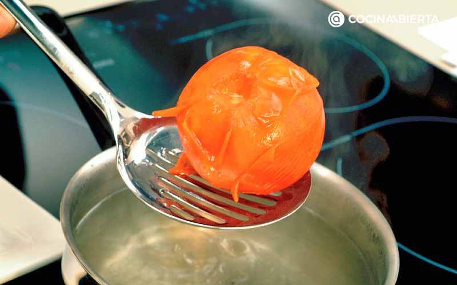 Tomate escaldado Tomate escaldado