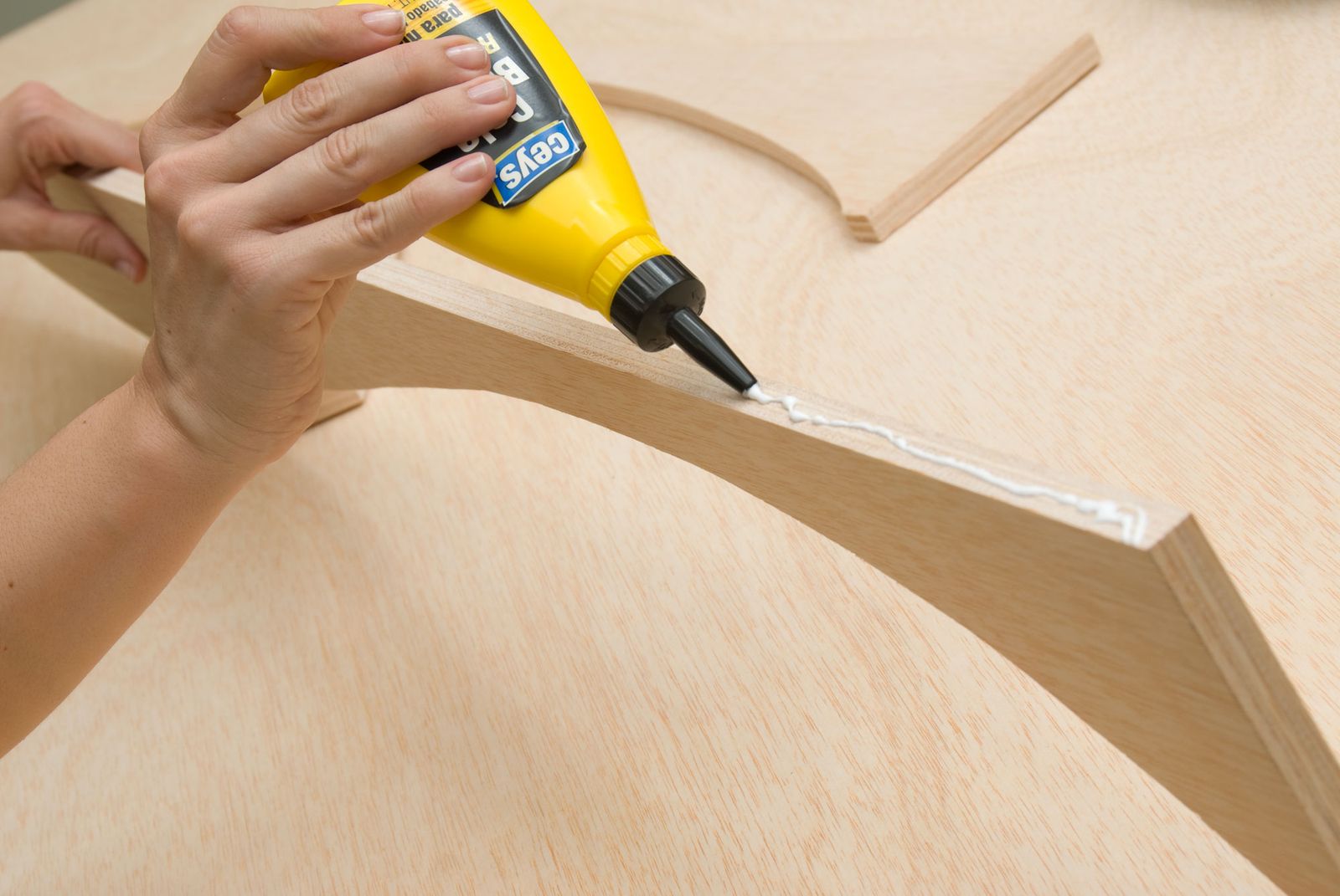 Crear mesa de comedor paso 4 Crear mesa de comedor paso 4