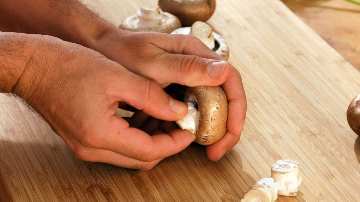 Champiñones al horno con ajo y perejil   Paso 1