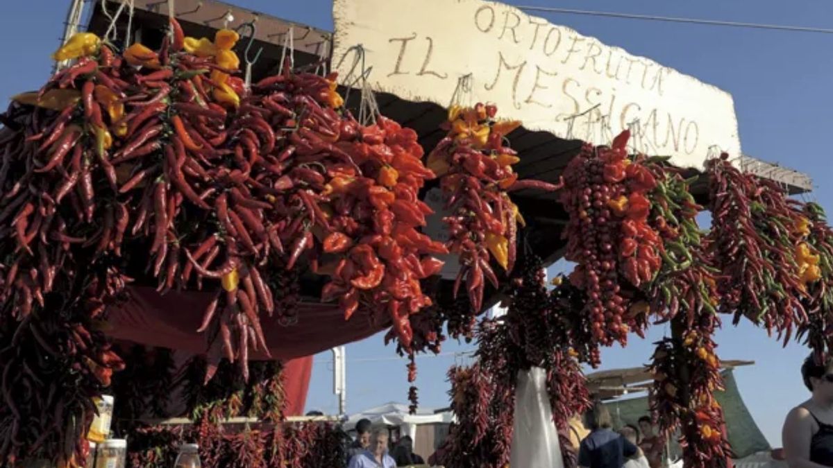 Un puesto de venta de peperoncino