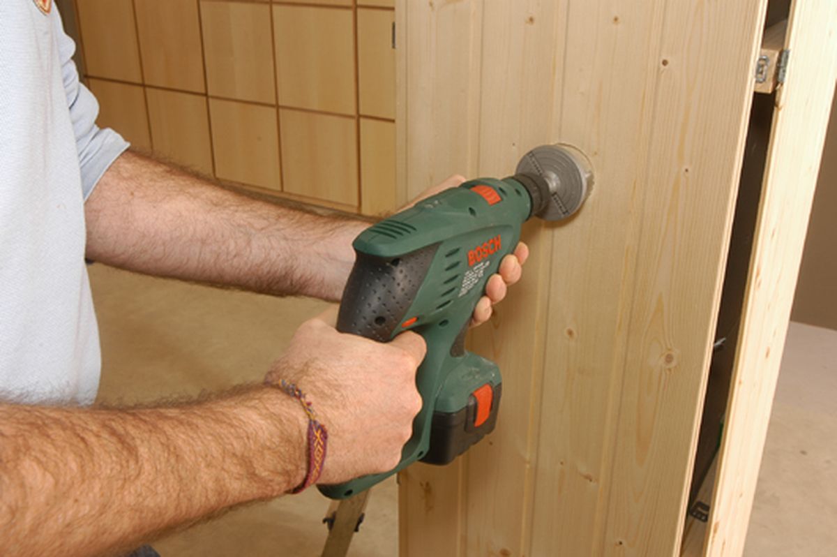 Forrar una columna con un friso de madera paso 10