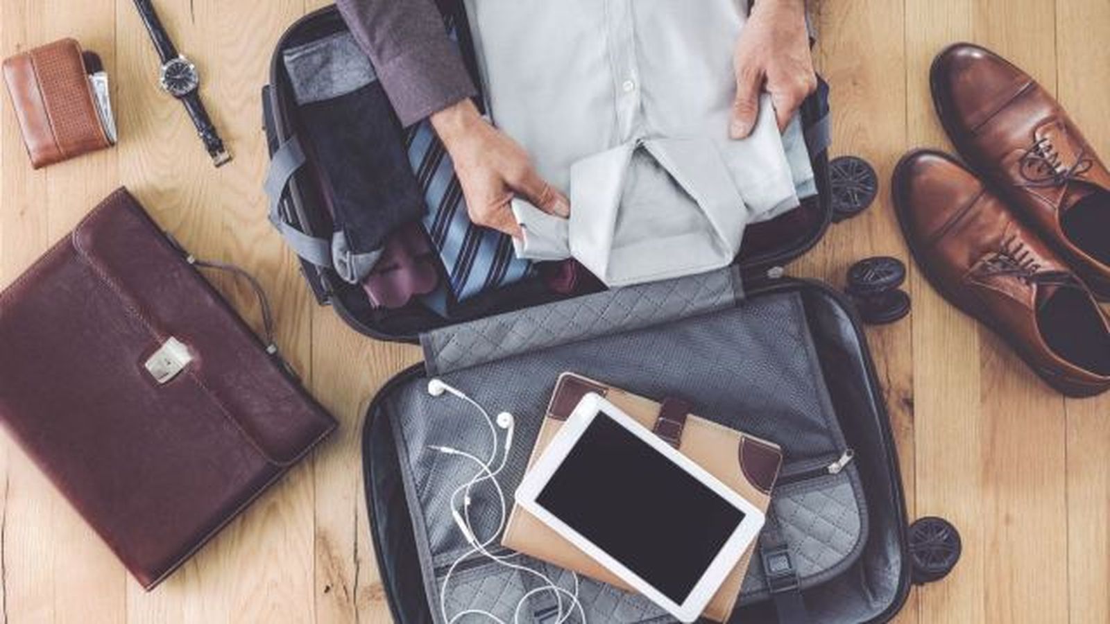 Auriculares y libros te serán muy útiles en tu viaje