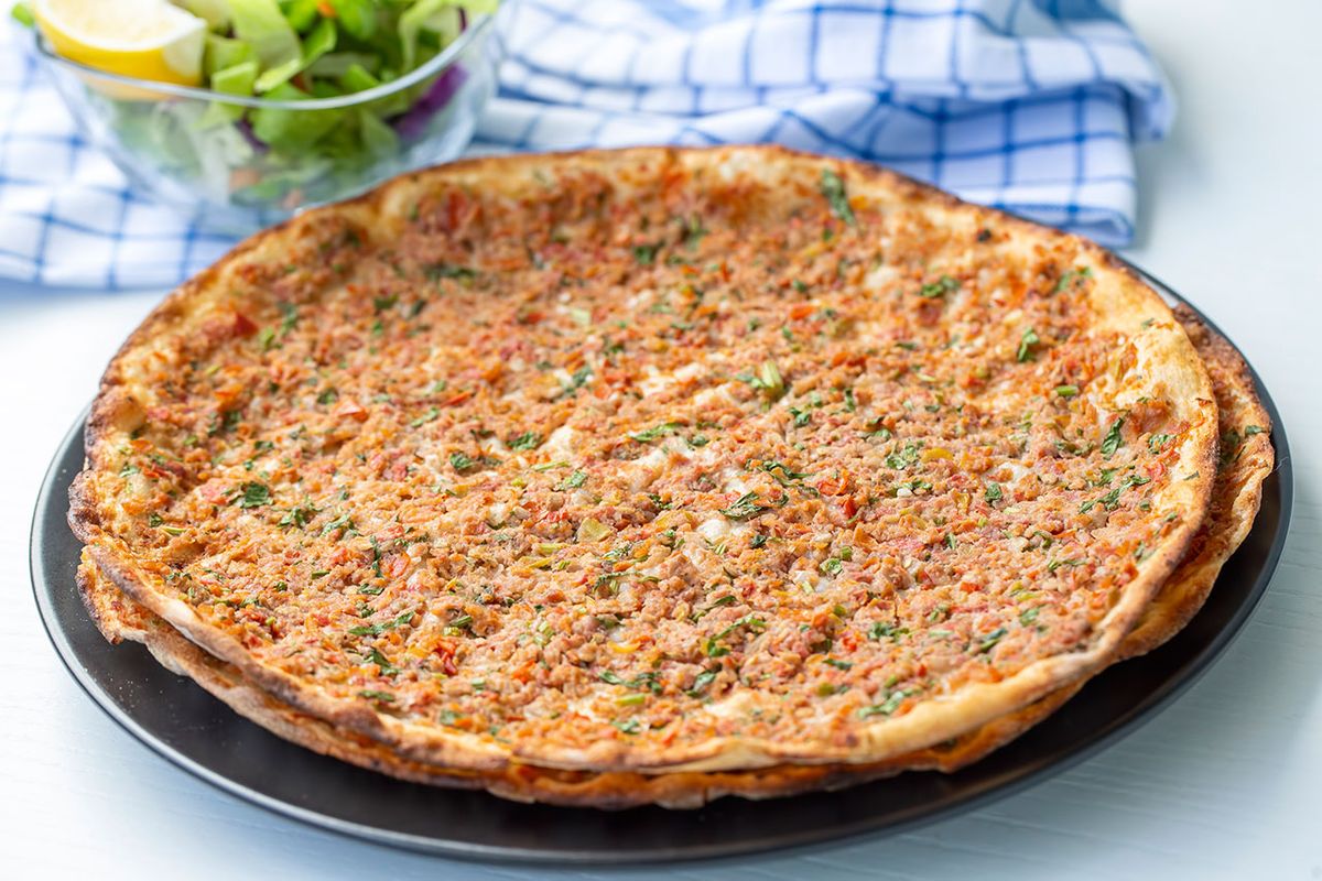 receta de lahmacun  pizza tradicional turca