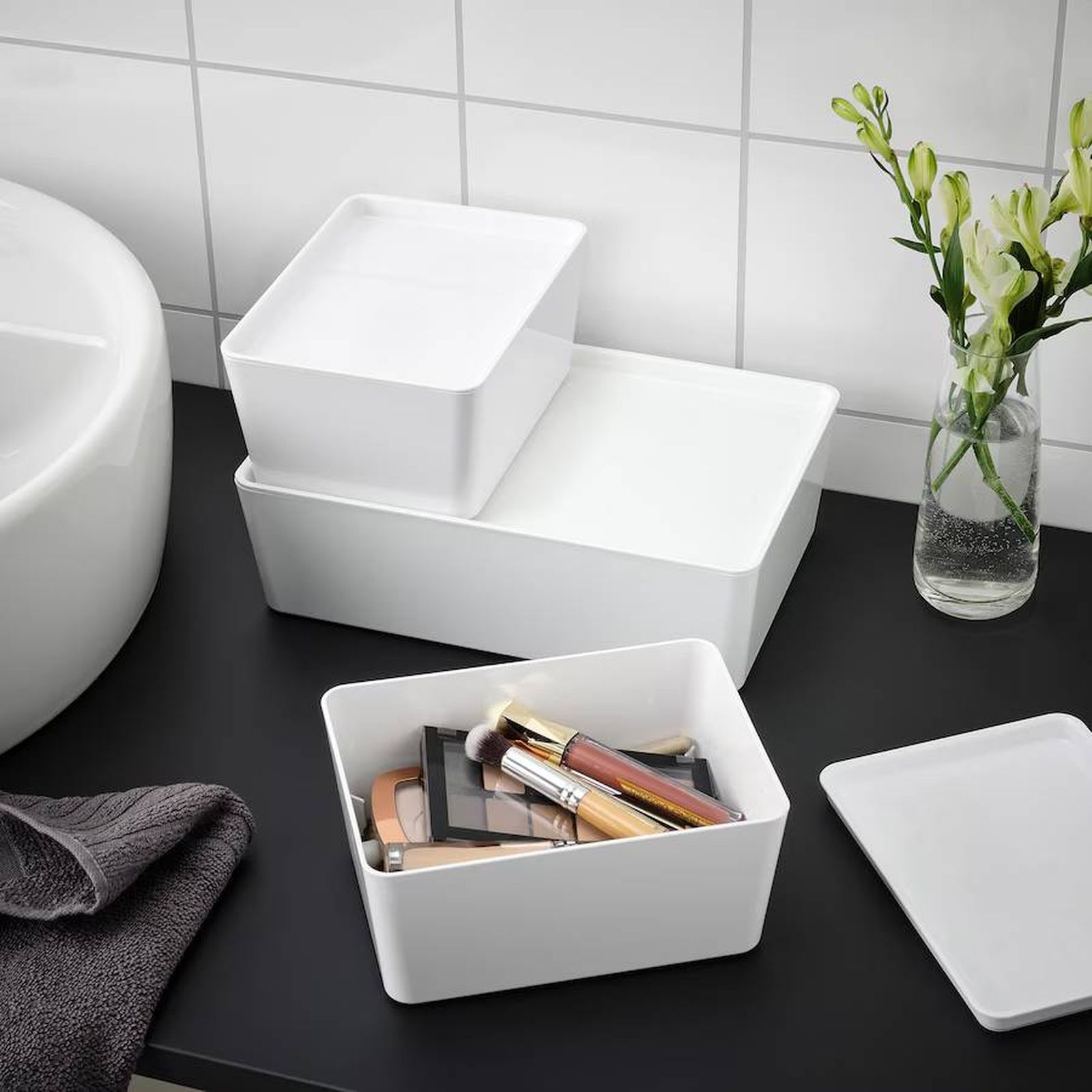 Caja con tapa KUGGIS (13x18x8 cm cm) de IKEA. / IKEA Caja con tapa KUGGIS (13x18x8 cm cm) de IKEA. / IKEA