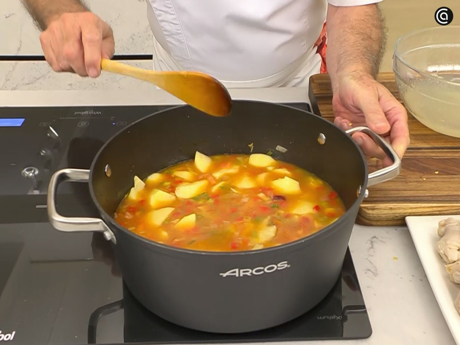 Manitas de cordero con patatas - paso 3