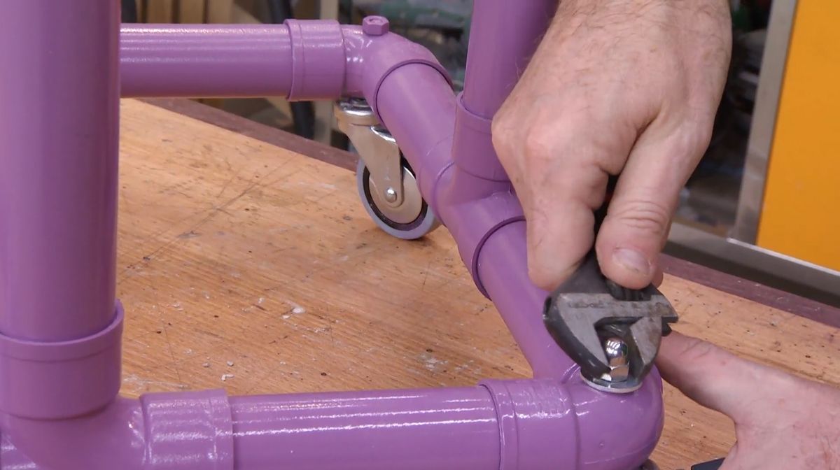 Carro de PVC para basura paso 10