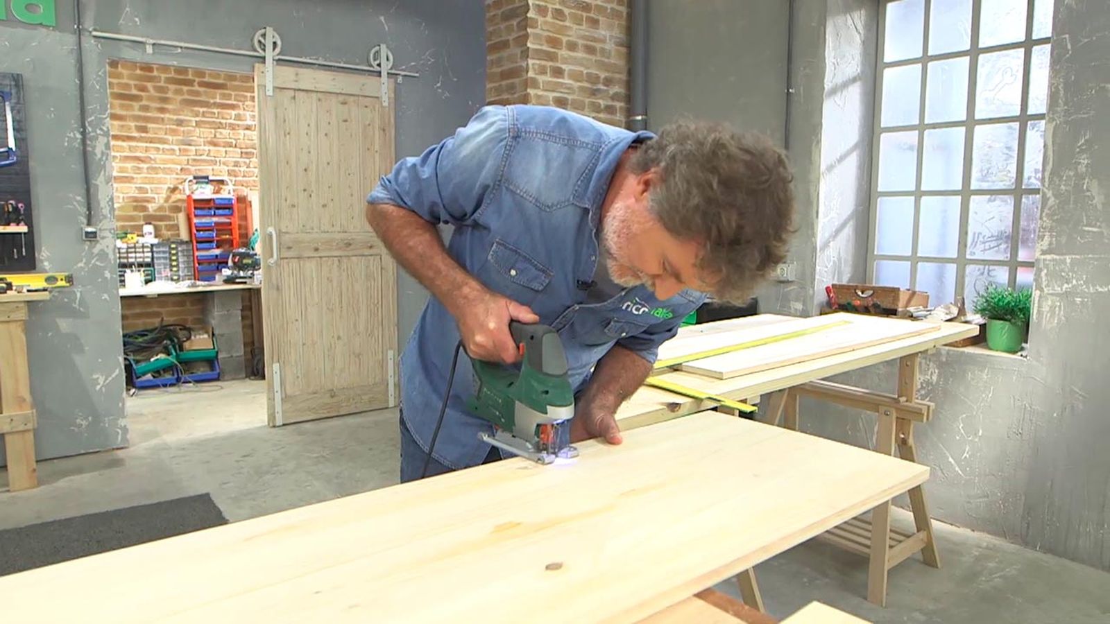 Cómo hacer una cama con canapé paso 3 Cómo hacer una cama con canapé paso 3