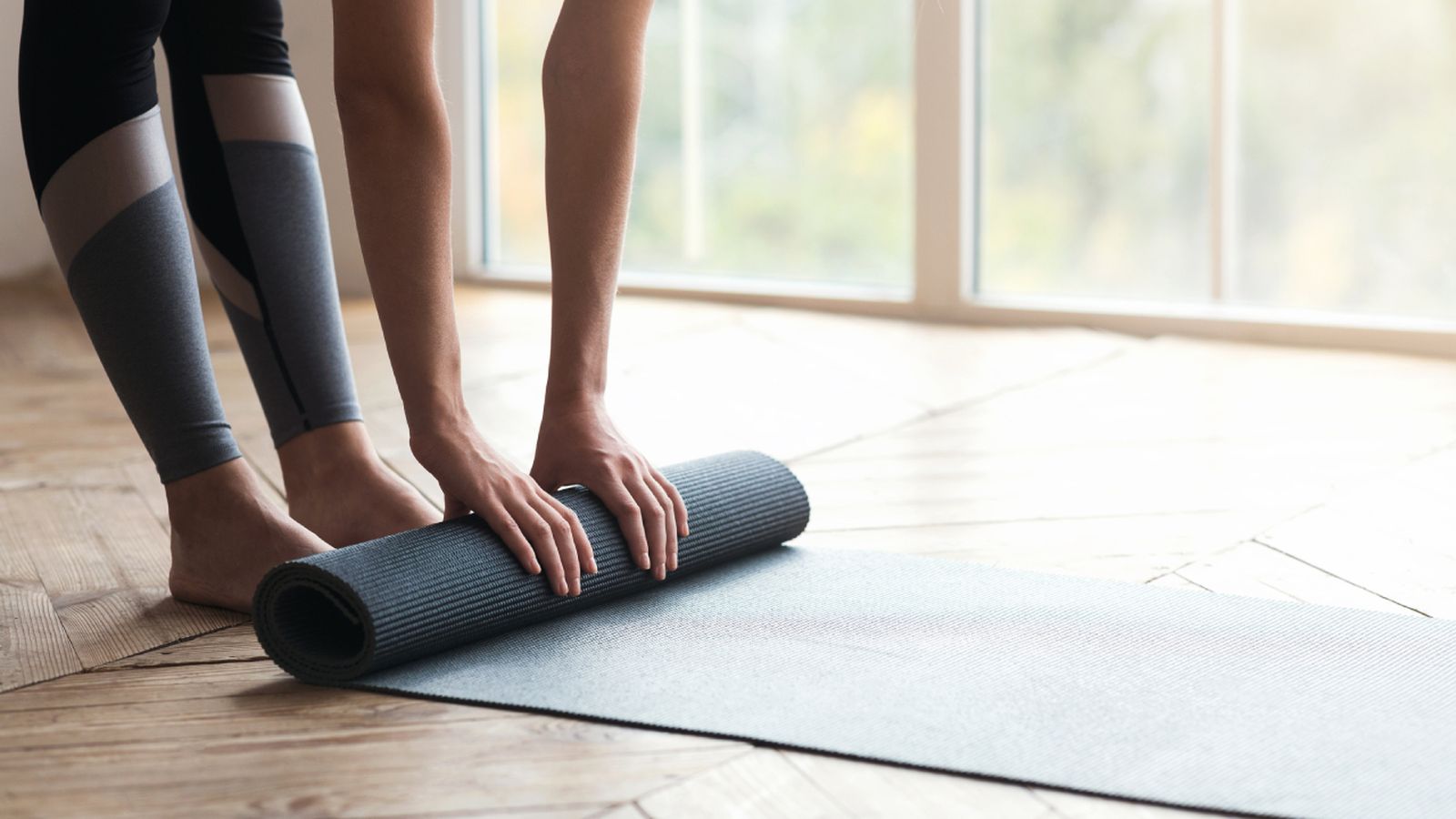 las mejores esterillas de yoga por menos de 30 euros segun la OCU portada las mejores esterillas de yoga por menos de 30 euros segun la OCU portada