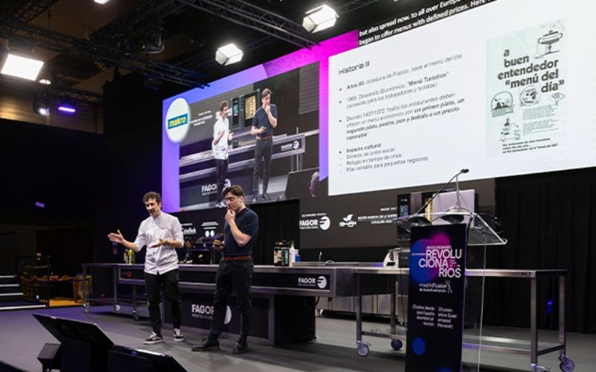 El cocinero Eneko Atxa y el físico Eneko Axpe, los creadores de la nueva plataforma