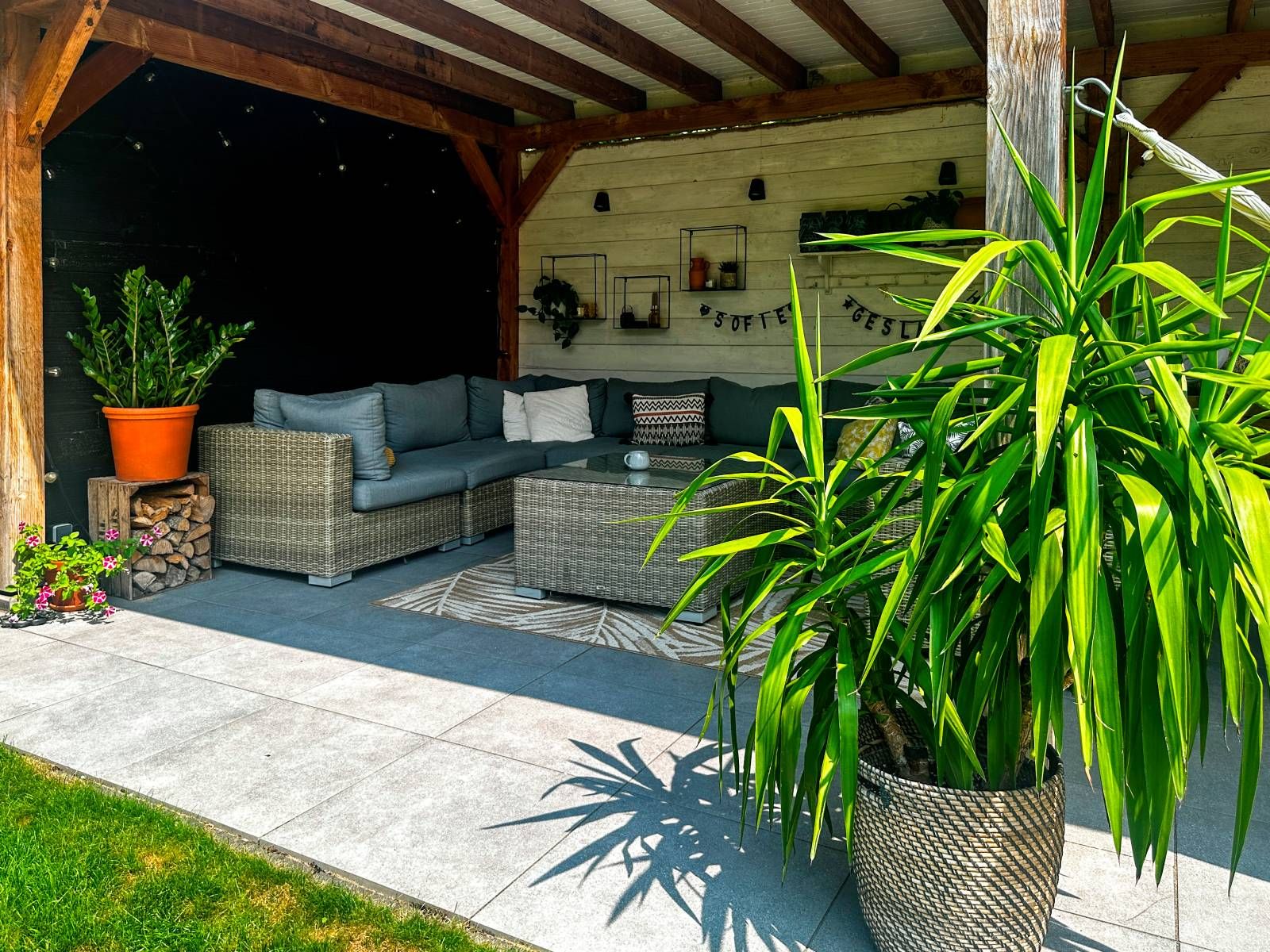Ideas low cost para decorar un porche en verano