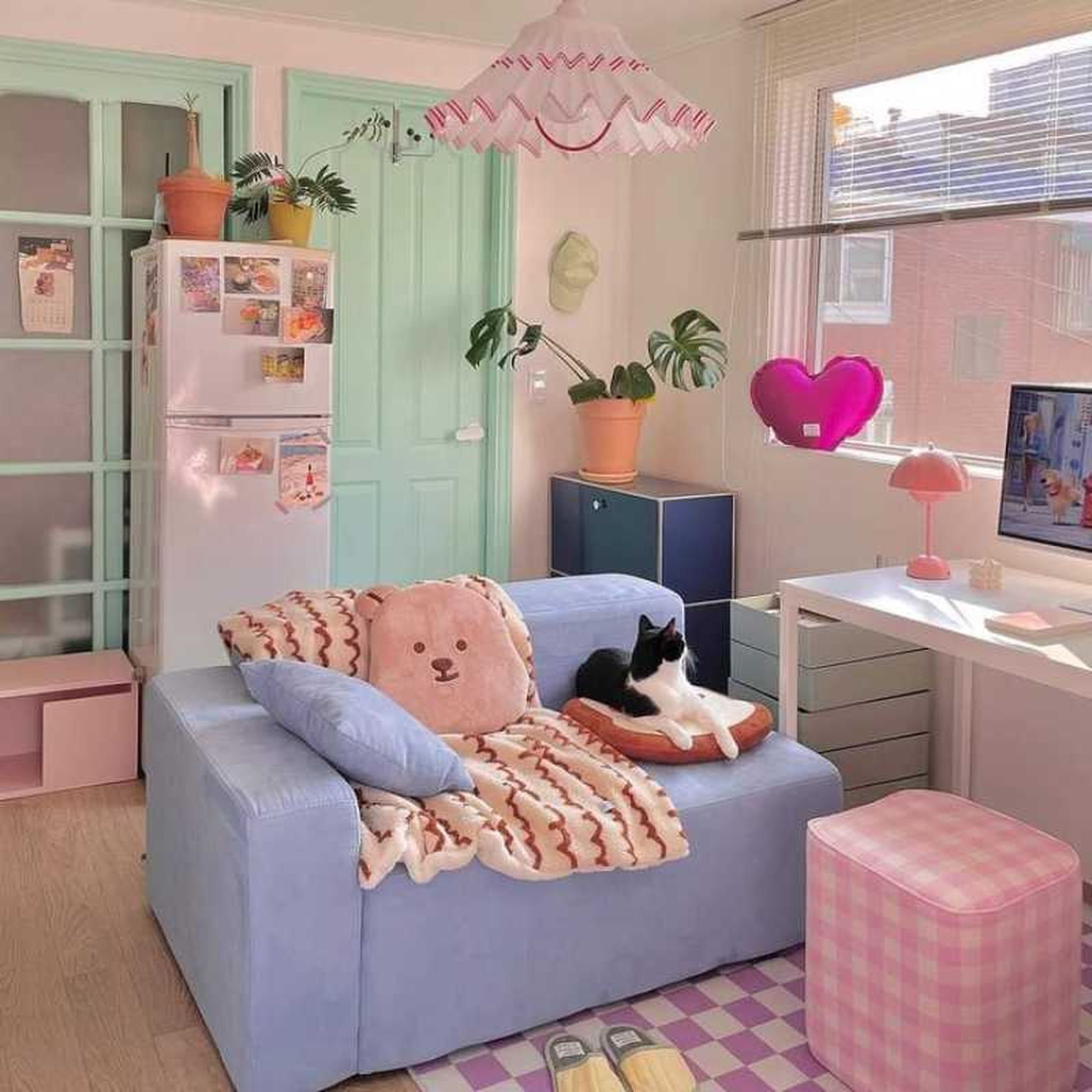 Decoración de estilo dopamine decor o decoración dopamina. Decoración de estilo dopamine decor o decoración dopamina.
