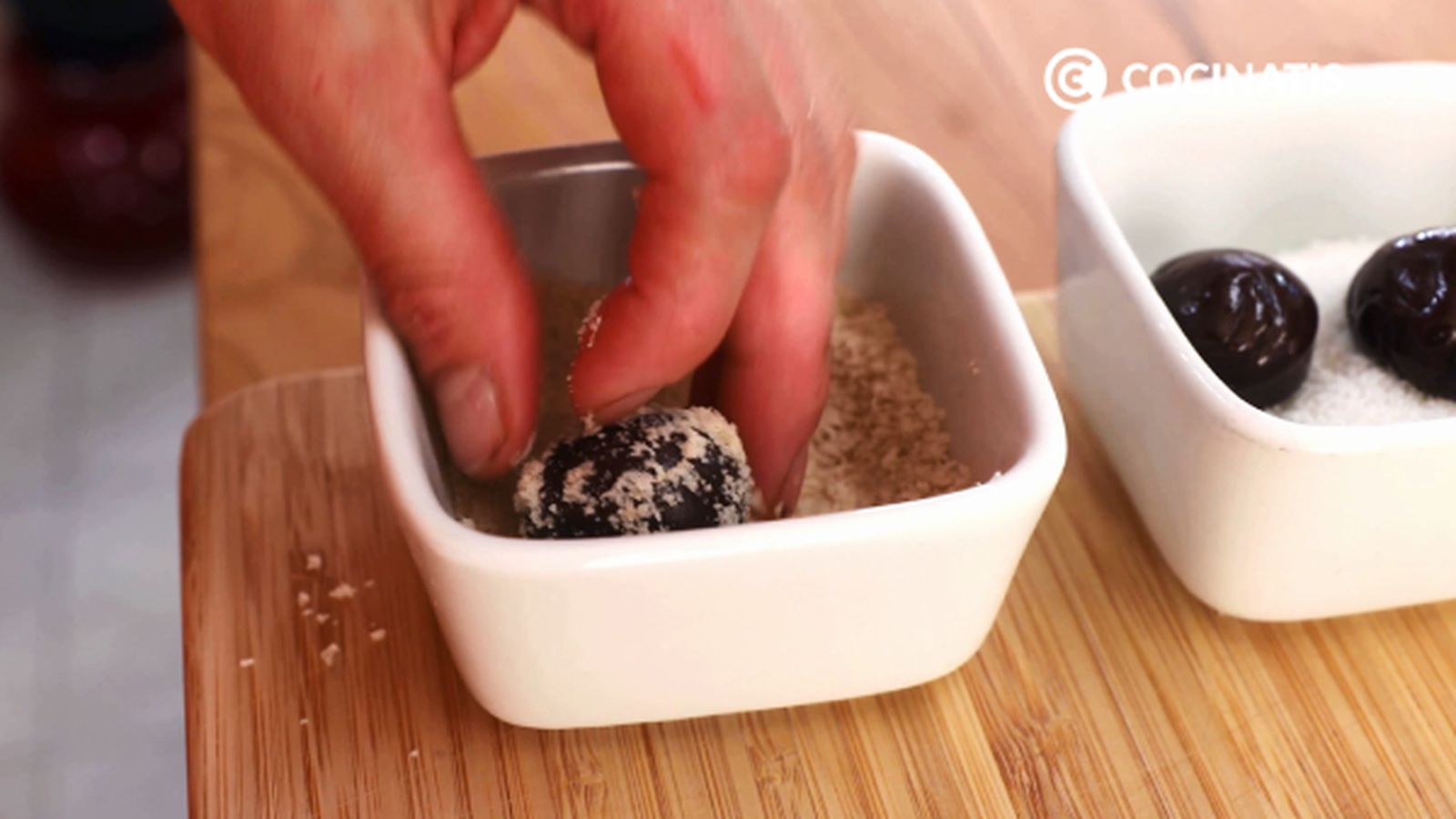 CTIS0569 receta brigadeiros de chocolate paso 3 CTIS0569 receta brigadeiros de chocolate paso 3