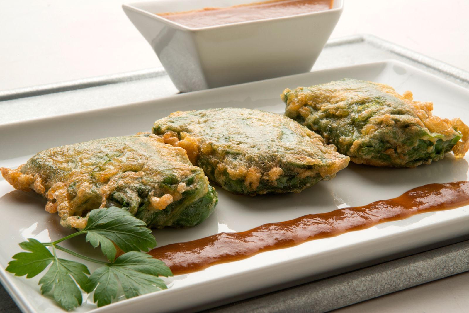 5490 1 Pencas rellenas con salsa de tomates secos (873) xl 5490 1 Pencas rellenas con salsa de tomates secos (873) xl