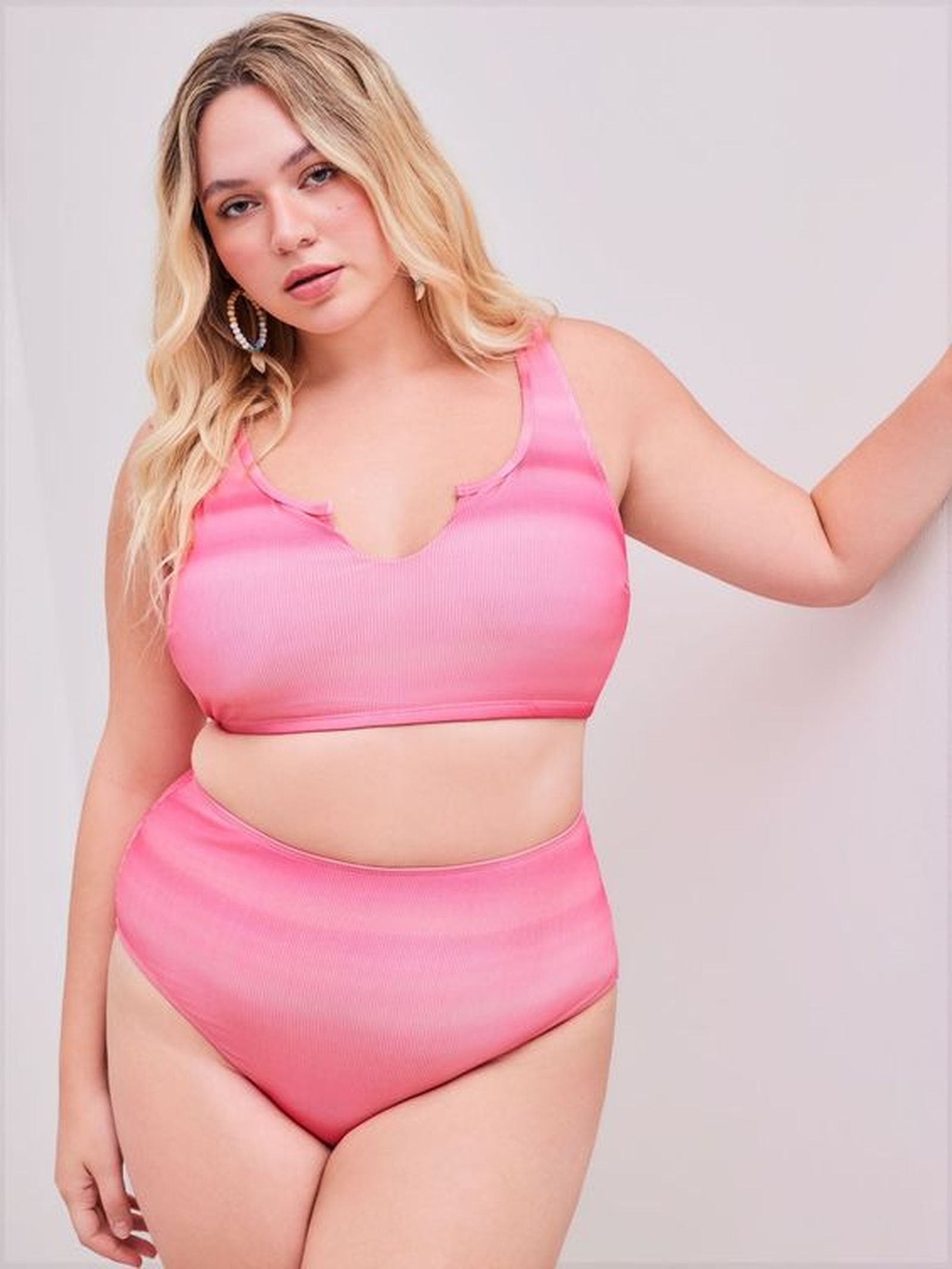 Tankini con control de abdomen de Cider Tankini con control de abdomen de Cider