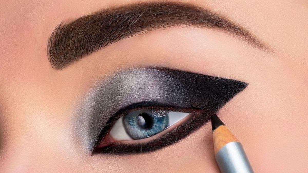 Trazado en negro de la parte inferior del ojo