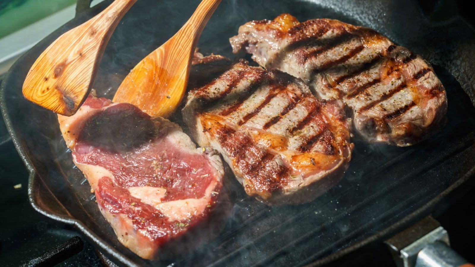 Esta reacción transforma el perfil sensorial de carnes, panes y verduras al cocinar