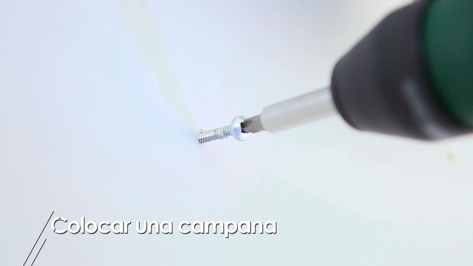 Cómo colocar una campana extractora paso 2 Cómo colocar una campana extractora paso 2