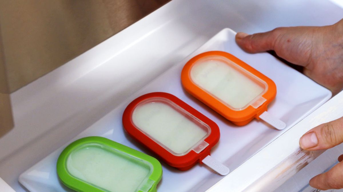 Recetas de polos de melón y yogur natural  paso 3