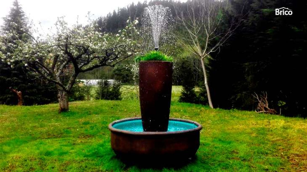 Hacer una fuente de jardín reutilizando neumáticos
