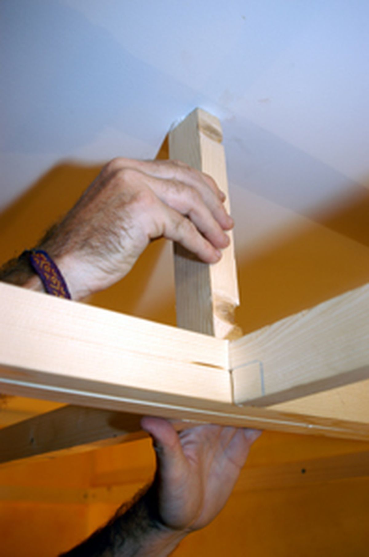 Instalar un falso techo paso 8