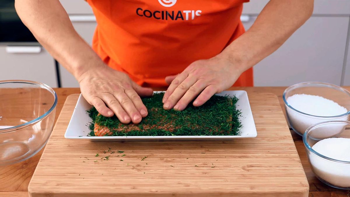 Salmón marinado  paso 1