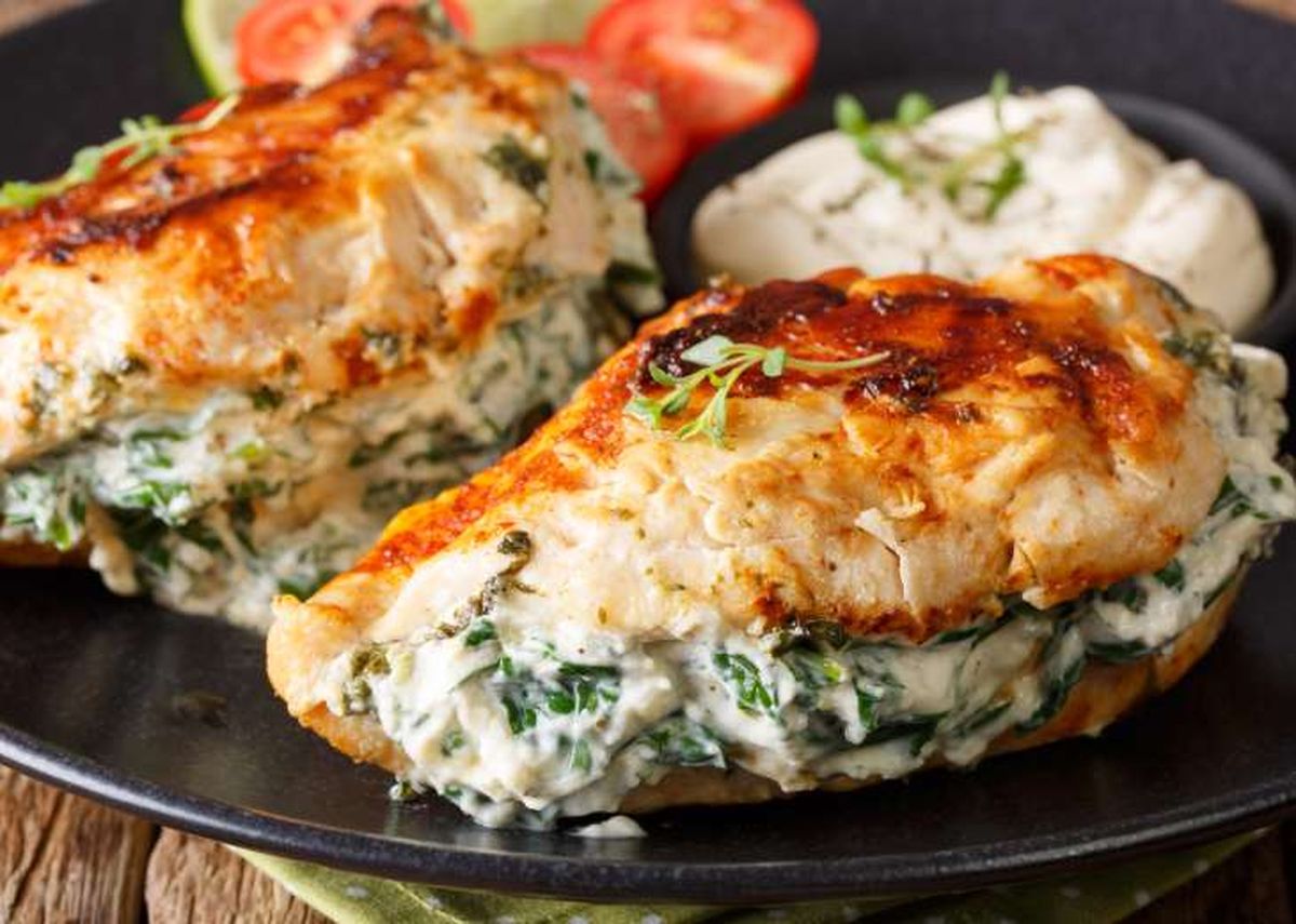 pechugas rellenas de queso mascarpone y espinacas