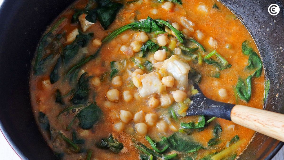 Potaje de garbanzos con espinacas