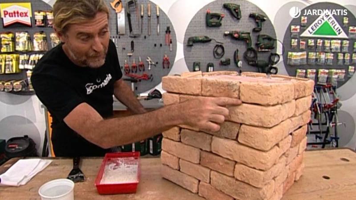 Cubrir maceta con piedra artificial