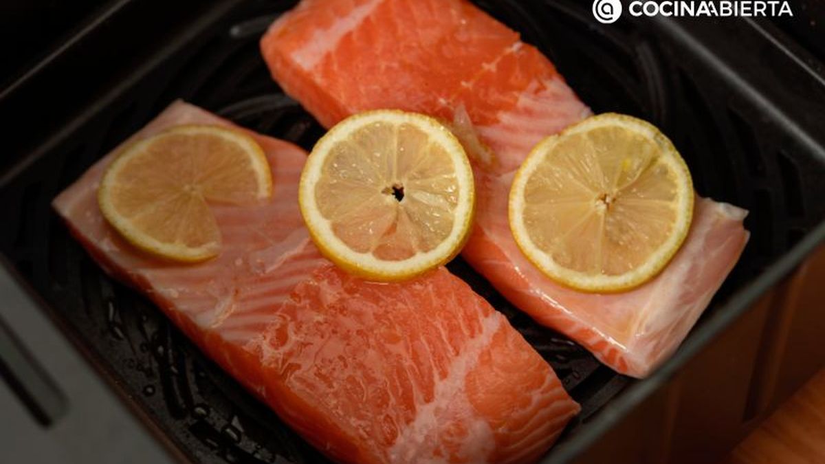 El salmón queda perfecto en la freidora de aire