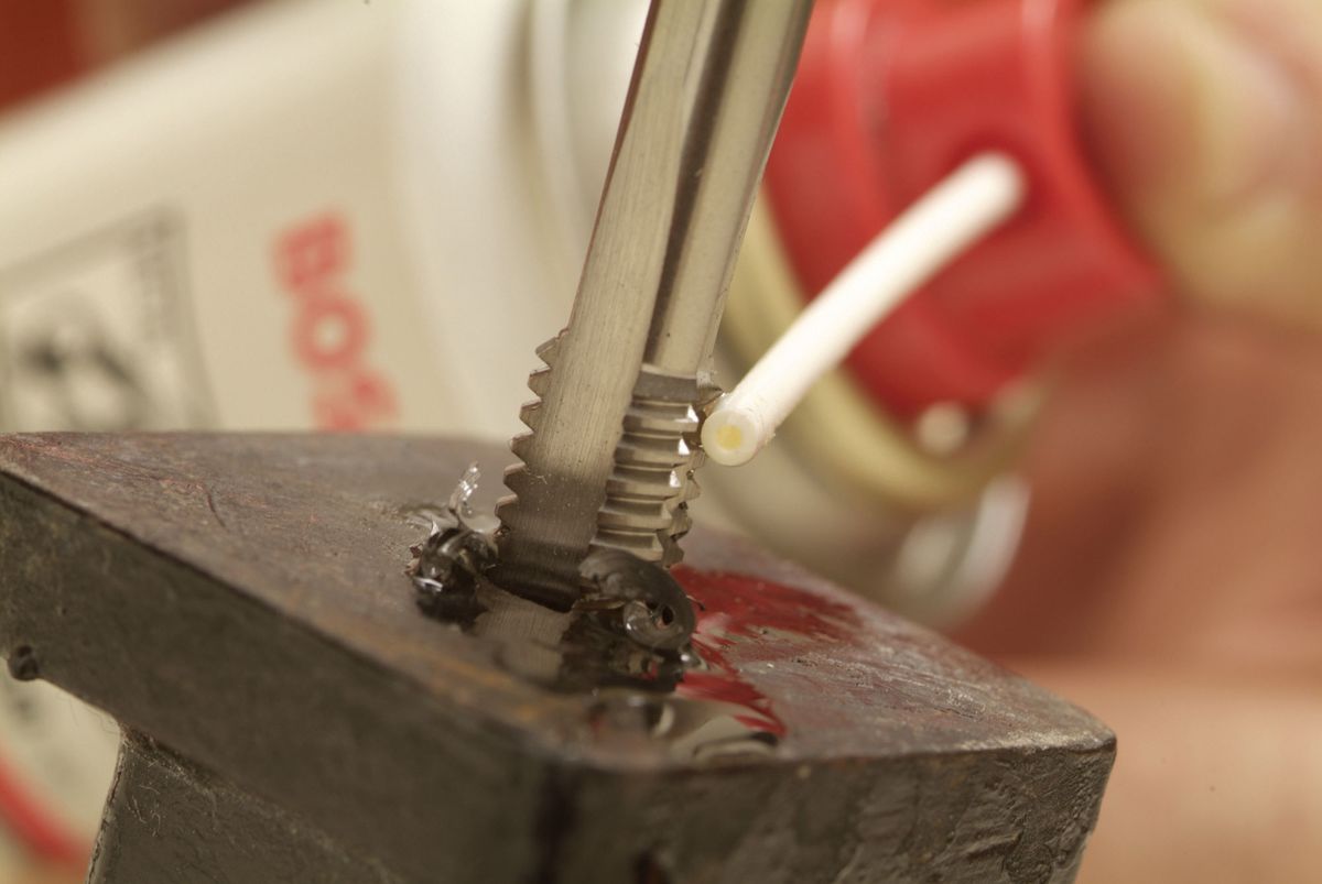 Hacer rosca para tornillo paso 4