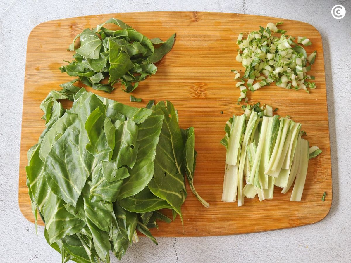 Preparar las acelgas para prepararlas en tortilla