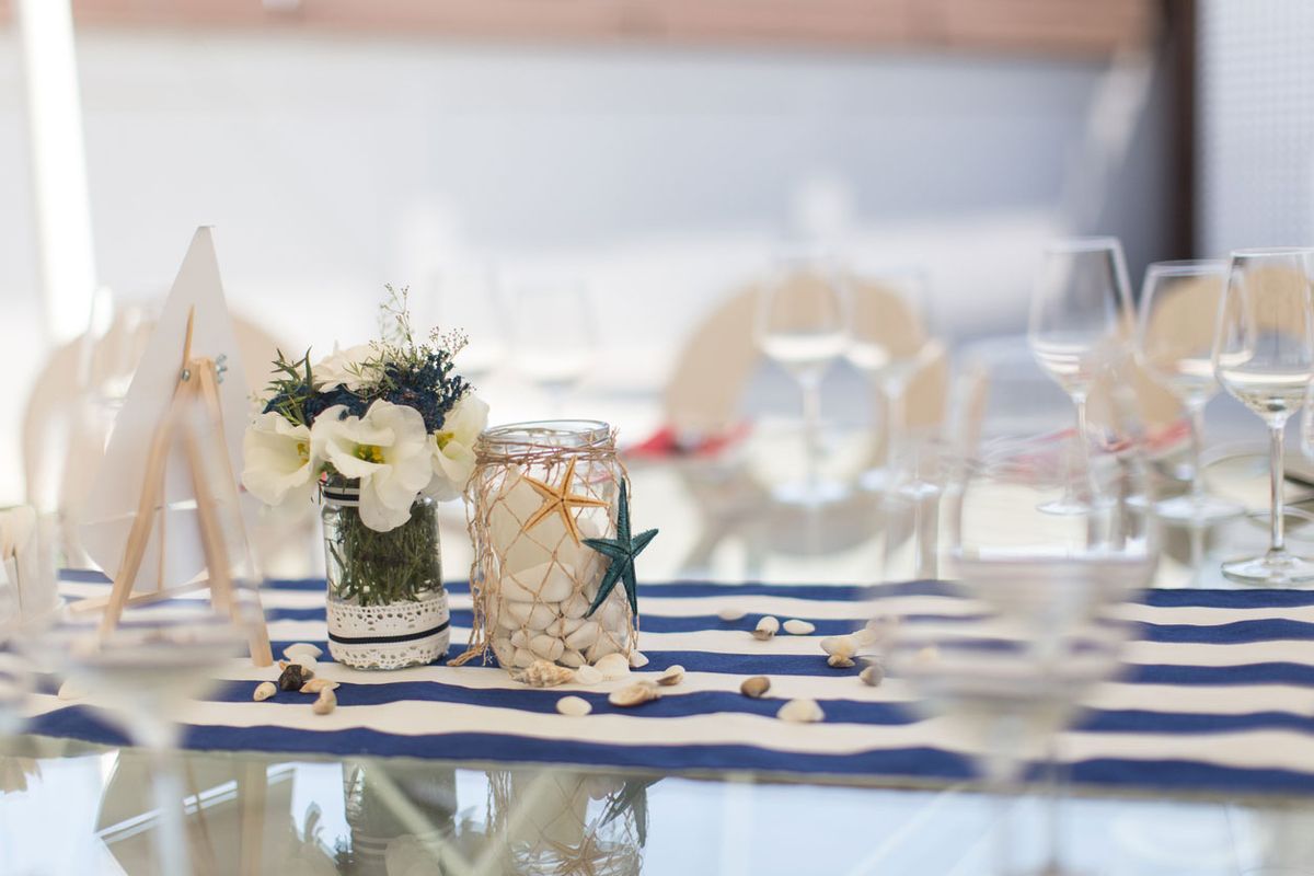 Decorar mesa de postres o cumpleaños de estilo marinero   mantel