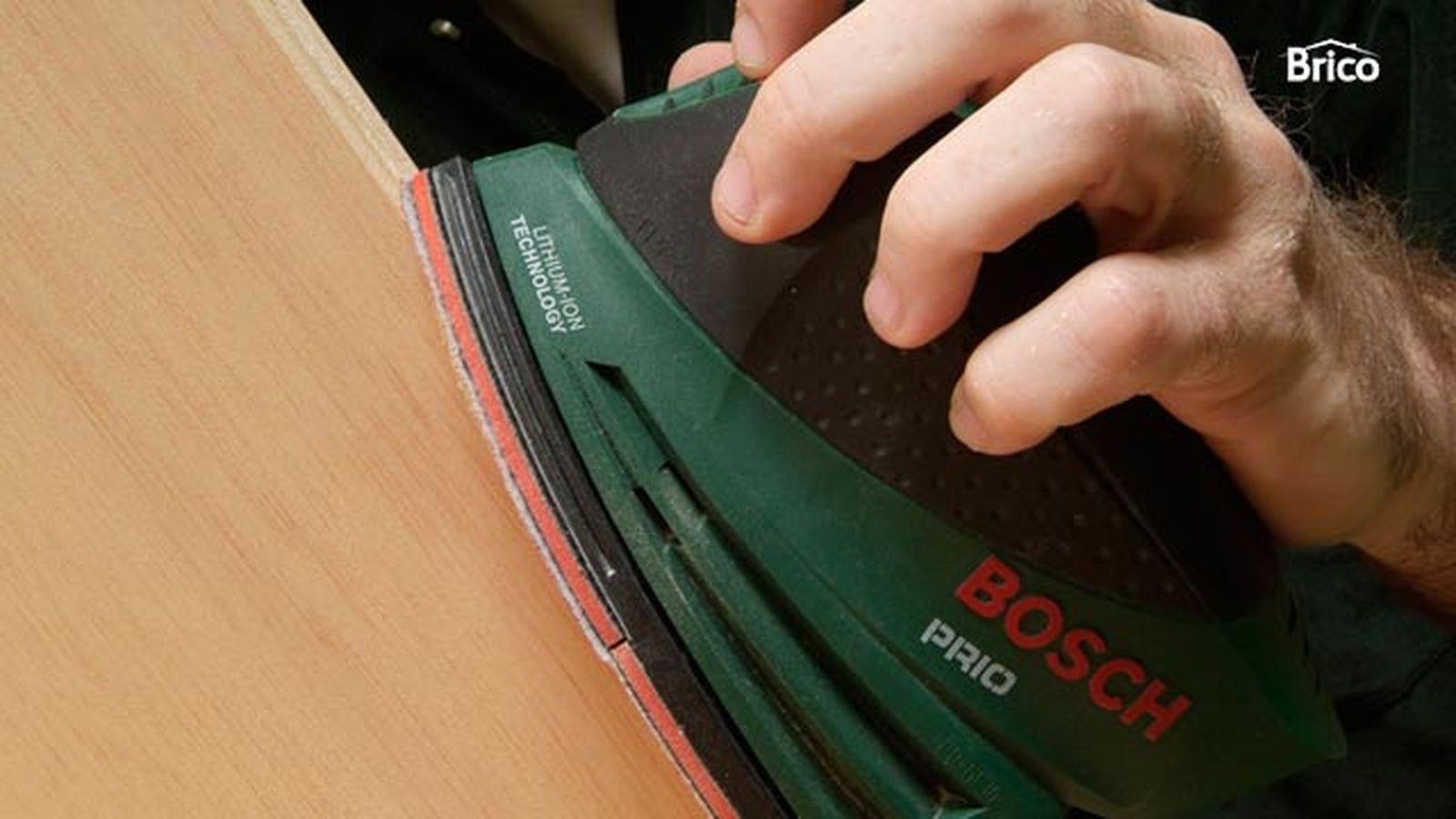 Armarios móviles bajo techo paso 6 Armarios móviles bajo techo paso 6