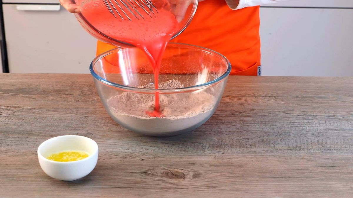 Receta de crepes red velvet para San Valentín  paso 3