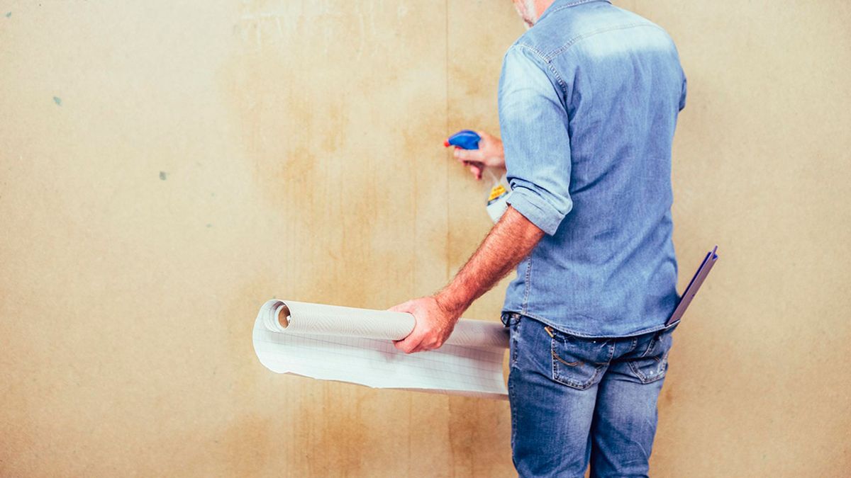 Cómo hacer una falsa pared paso 7