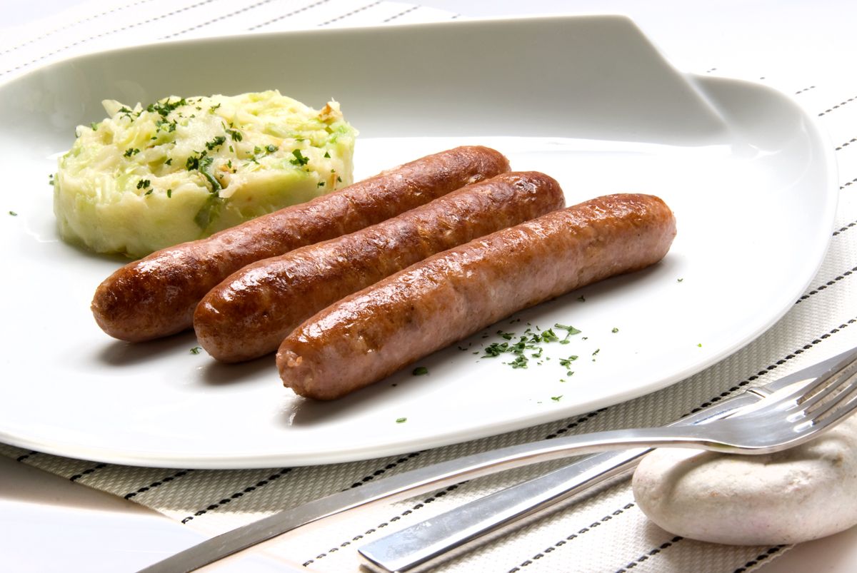 226 1 salchichas con berza salteada xl