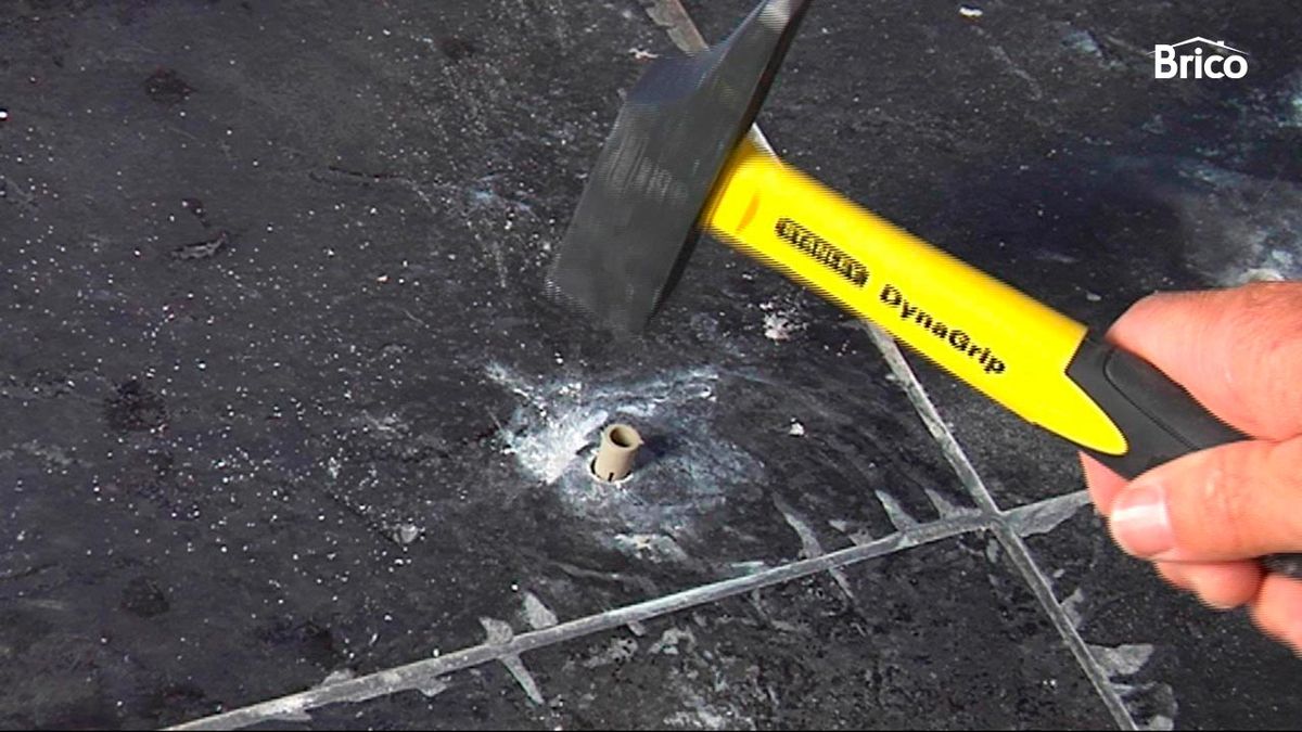 Renovar la fijación del inodoro p5