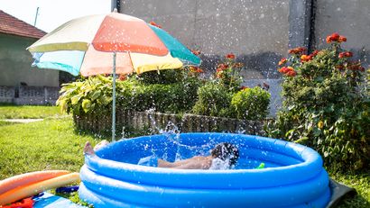 Limpiar la piscina puede ser complicado