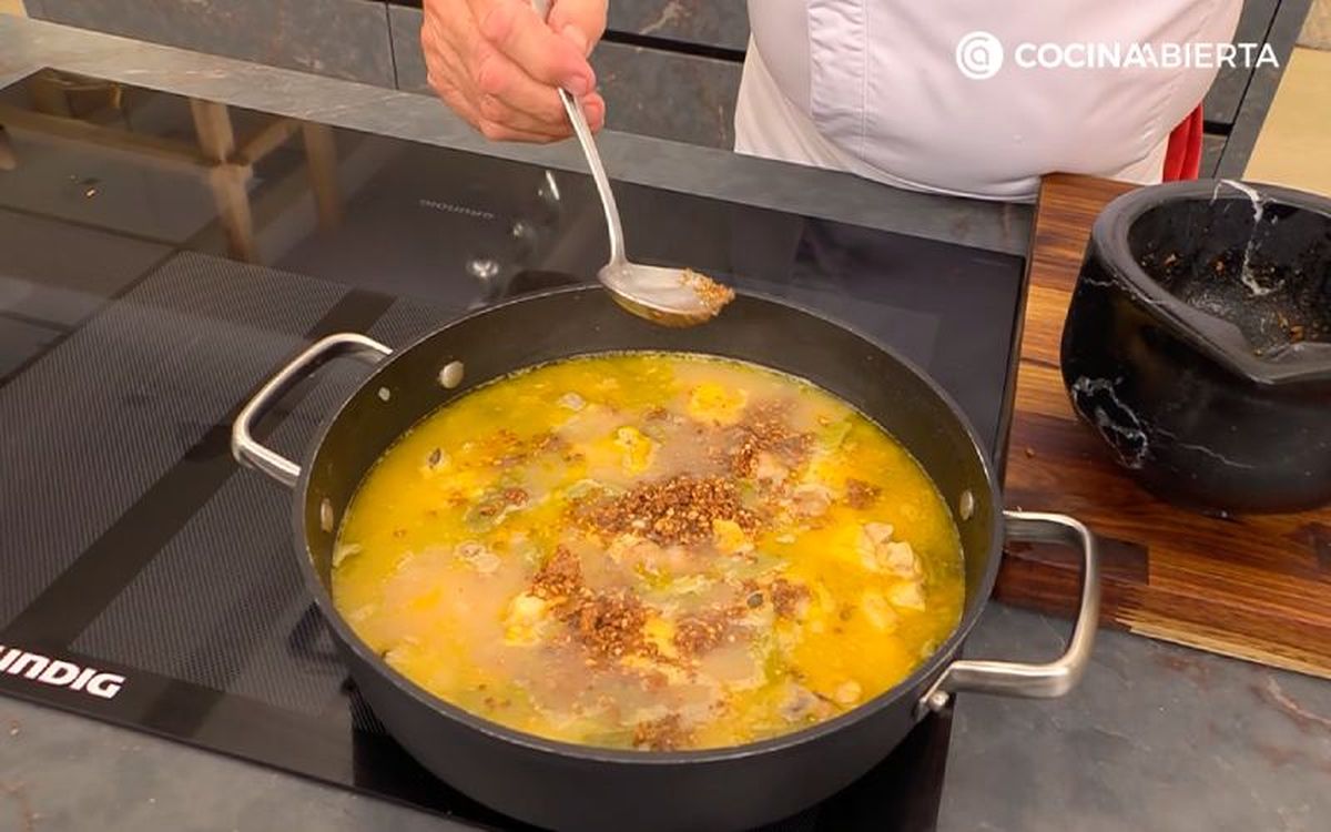 Añade el majado para espesar el guiso