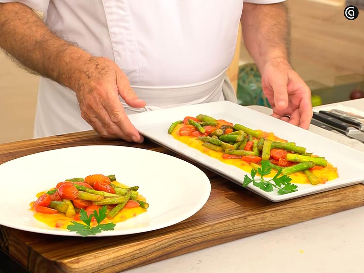 Decora con una hoja de perejil