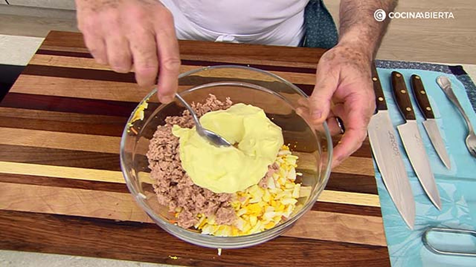 cogollos con ensaladilla queso karl6947 paso2 cogollos con ensaladilla queso karl6947 paso2