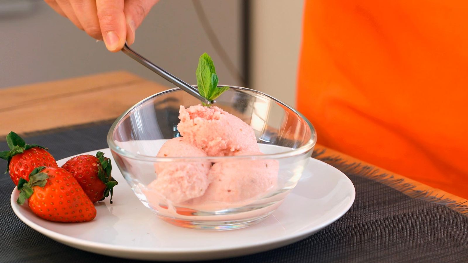 Receta de helado de fresa casero paso 6 Receta de helado de fresa casero paso 6