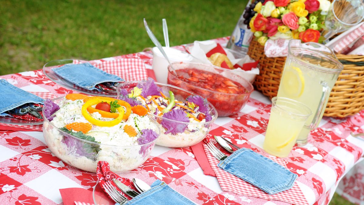 mesa picnic exterior alegre