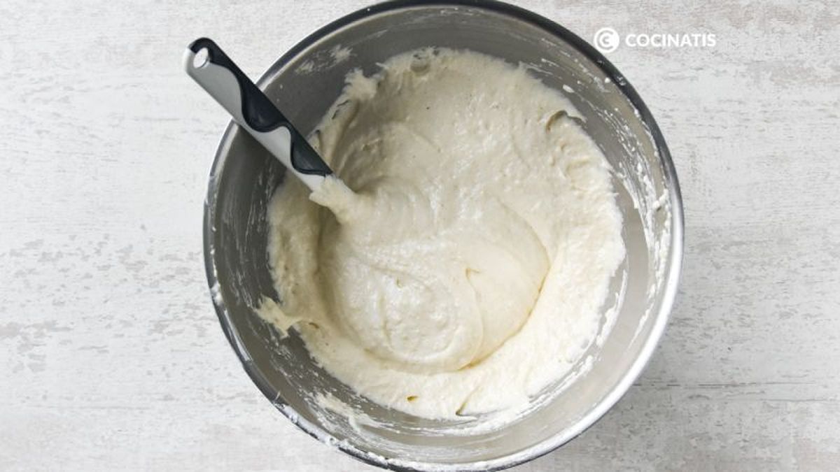 Mezcla de ingredientes para pastel Biarritz