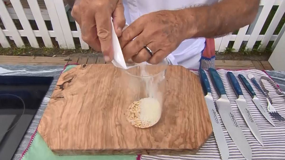 pesto de tomate y albahaca paso 1