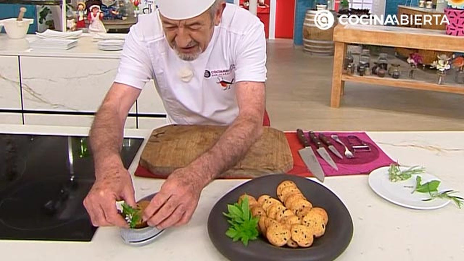 galletas saladas de queso y aceitunas receta cocinatis karlos arguinano karl67690321 paso5 galletas saladas de queso y aceitunas receta cocinatis karlos arguinano karl67690321 paso5