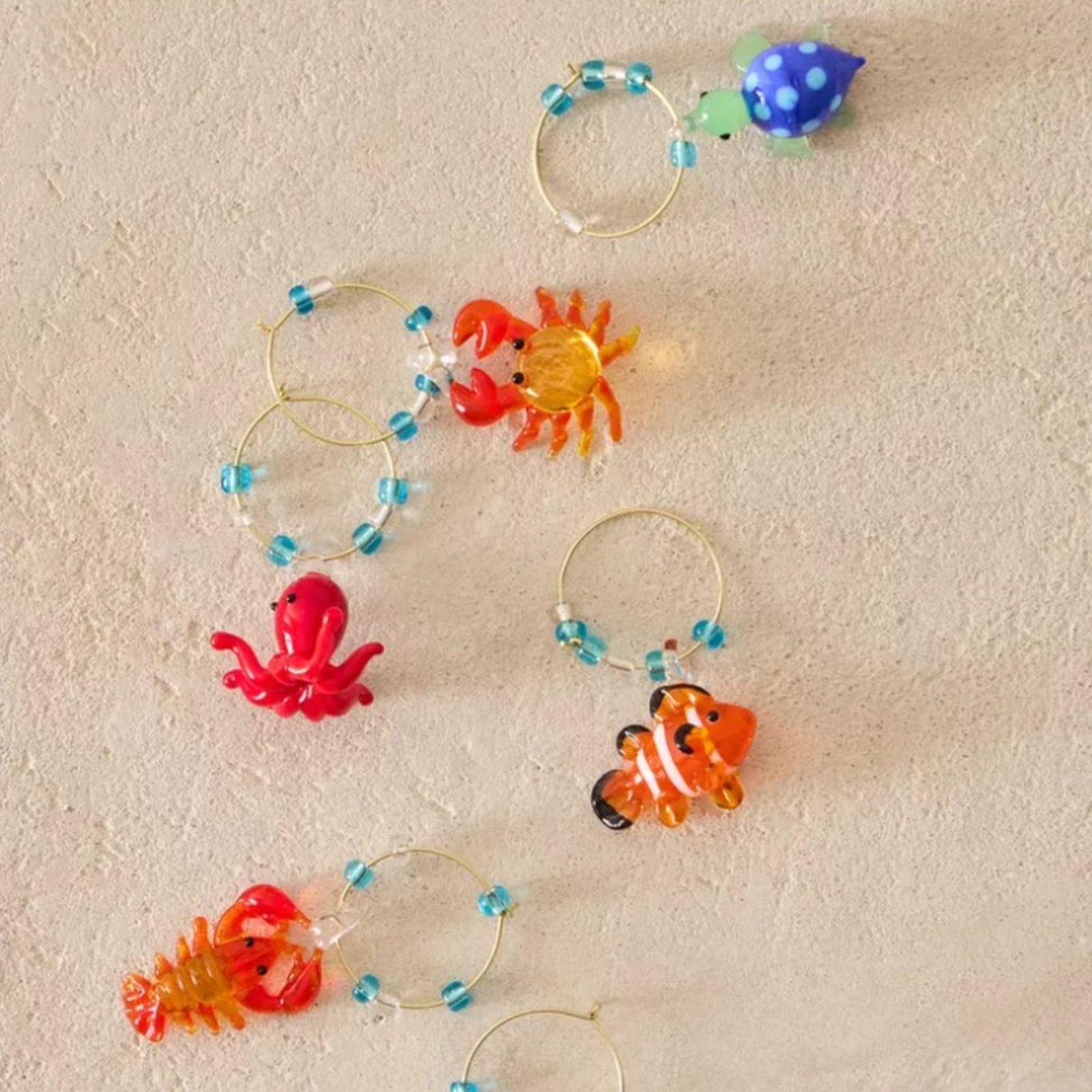 Marcacopas con animales marinos